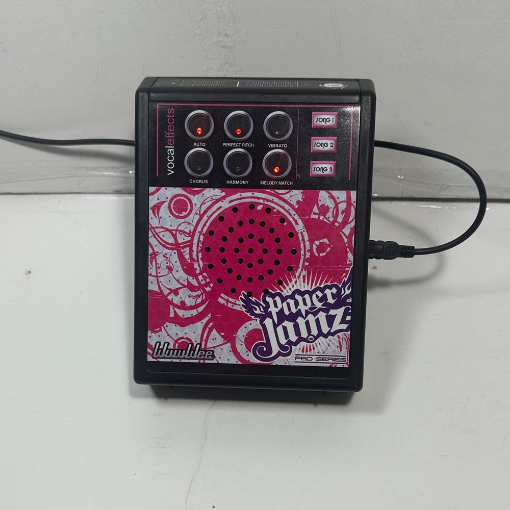 WowWee Paper Jamz Pro Series 6420 Vocal Effects Box USB Battery operated portble
